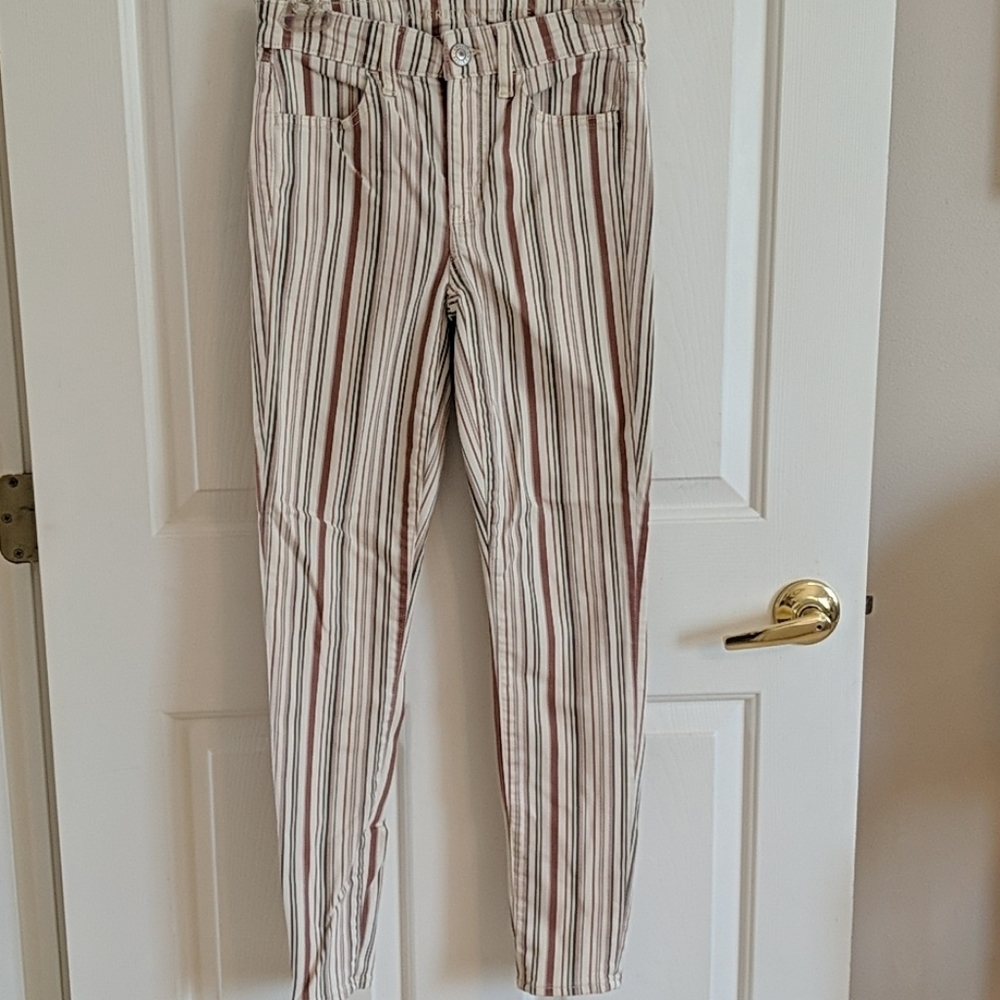 American Eagle Hi Rise Jegging